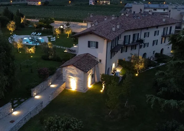 Aparthotel Borgo San Nazzaro Riva del Garda